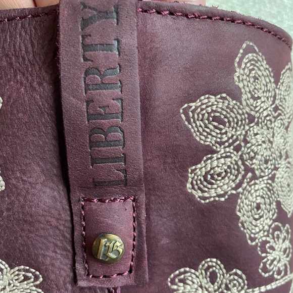 Liberty Black Embroiled Pressed Blossom Cowgirls Boots - Picture 10 of 15